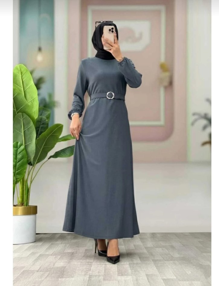 Gri renk kadın kemerli uzun elbise - Görsel 5