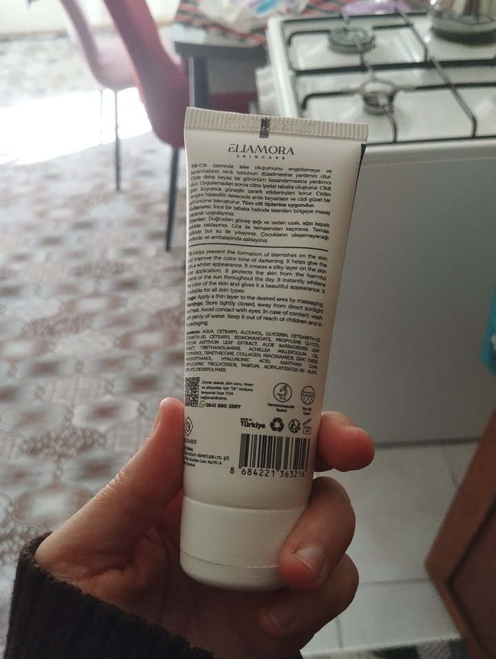 Eliamora Anti Pigmentasyon BB Krem cilt beyazlatıcı 100ml - Görsel 3