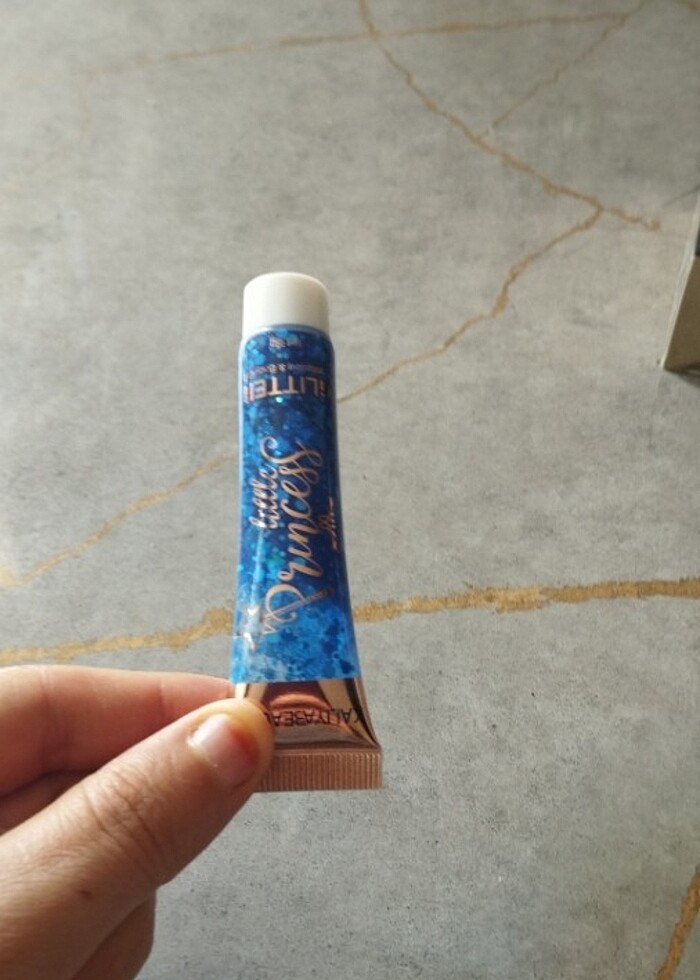 Göz farı simli jel - Görsel 2