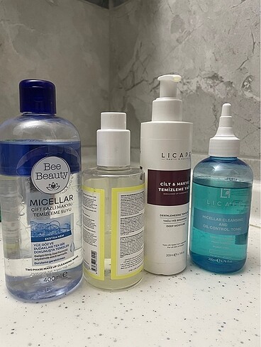 La Roche Posay Yüz Temizleme Jeli