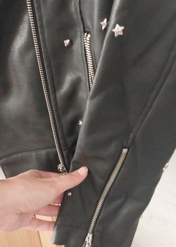 m Beden Düğmeli İşlemeli Siyah Deri Biker Ceket