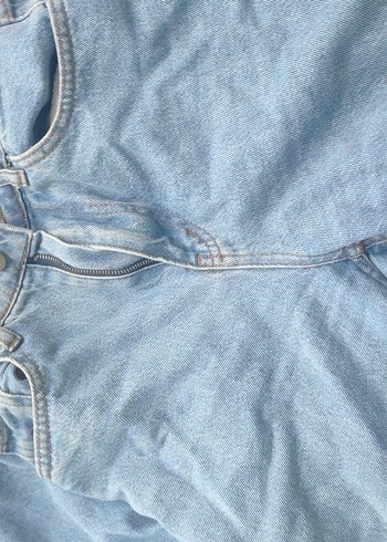 Kadın Gri Mavi Düğmeli Bol Kesim Denim Jean - Görsel 2