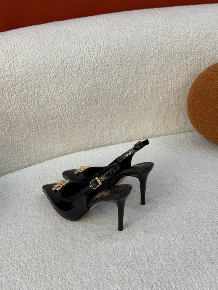 Prada Kahverengi Süet Stiletto Topuklu Ayakkabı - Görsel 4