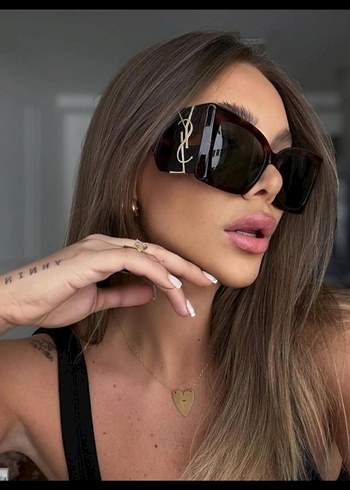 Bvlgari Kahverengi Boncuk Detaylı Kadın Gözlüğü - Görsel 11