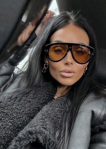 Parlak Siyah Klasik Kadın Güneş Gözlüğü - Görsel 2