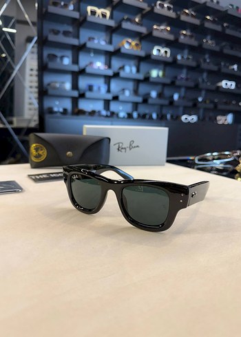 Bvlgari Siyah Boncuk Detaylı Kadın Gözlüğü - Görsel 8