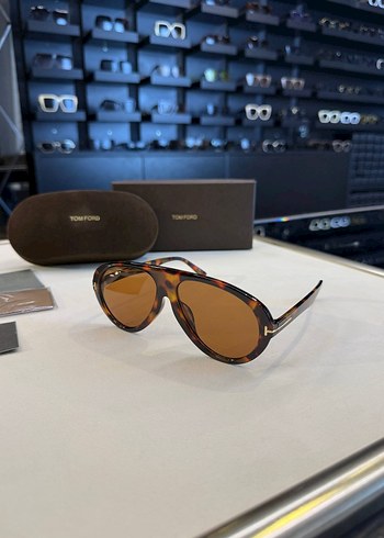 Tom Ford Retro Kahverengi Kus Gozlugu