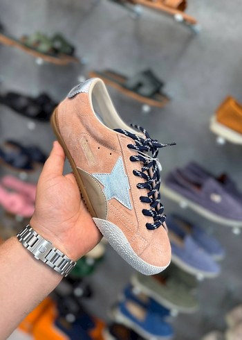 Golden Goose Deluxe ürünü