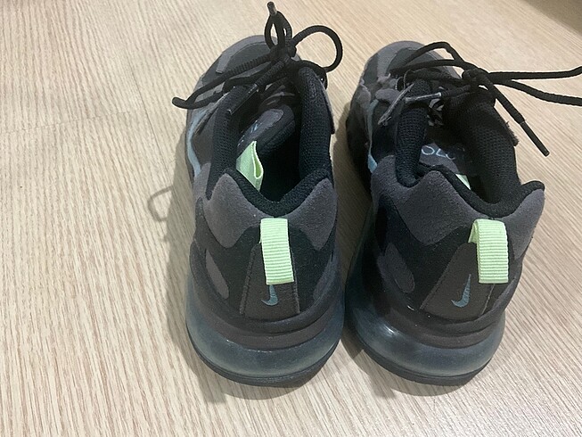 38 Beden Nike Spor Ayakkabı