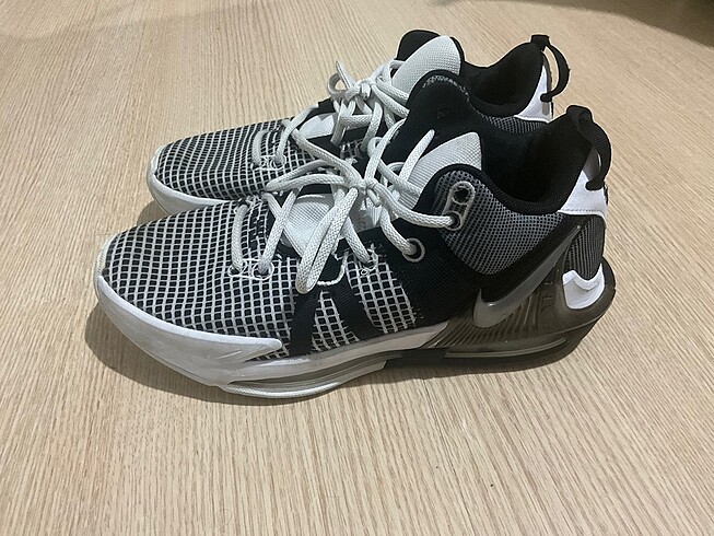 Nike Spor Ayakkabı