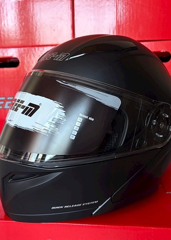 Siyah kadın motosiklet kaskı - Görsel 14