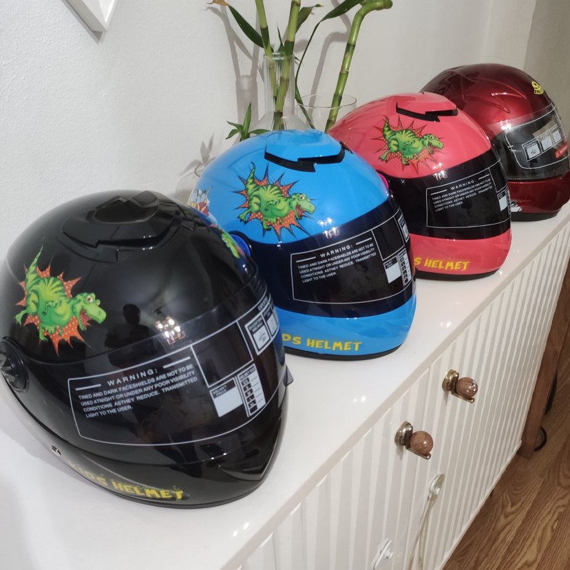 Renkli Baskılı Seramik Motosiklet Kaskı - Görsel 2