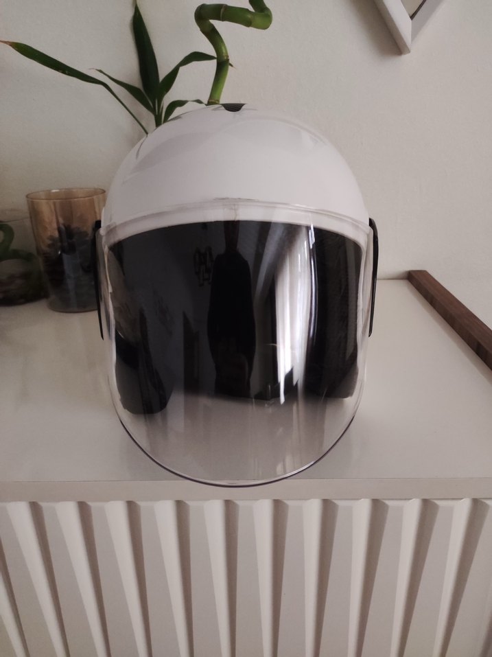 Beyaz yarım kask - Görsel 4