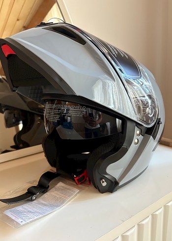 Çene açılır kask - Görsel 4