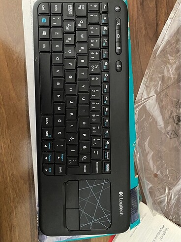Logitech K400r