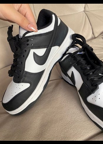 NİKE DUNK LOW PANDA