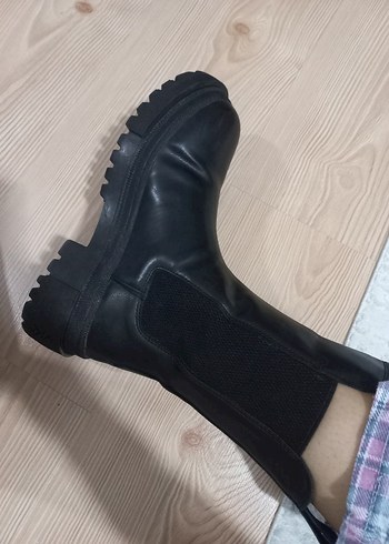 Siyah Kadın Günlük Botlar, Tokalı, Topuklu - Görsel 4