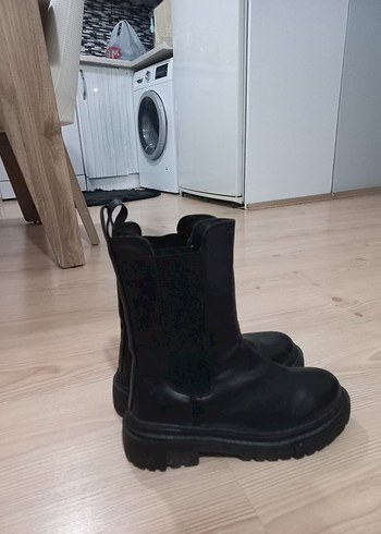 Siyah Kadın Günlük Botlar, Tokalı, Topuklu - Görsel 2