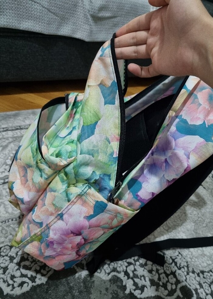 Orijinal sıfır Eastpak Sırt Çantası - Görsel 4