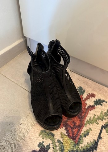 Siyah Platform Topuklu Gotik Kadın Ayakkabı - Görsel 6