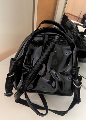 Siyah Kemerli Punk Tarzı Sırt Çantası - Görsel 4