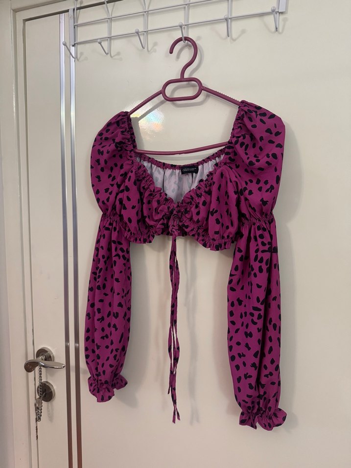 Quzu Önü Bağcıklı Mor Mini Bluz - Görsel 3