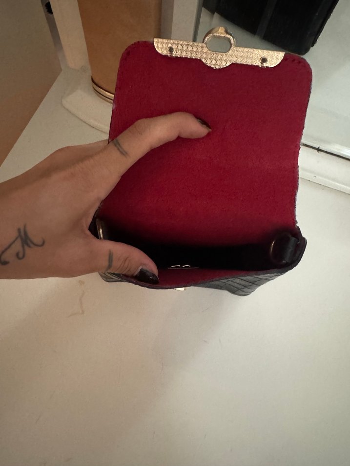 Klasik Siyah Yılan Derisi Desenli Deri Çanta - Görsel 4