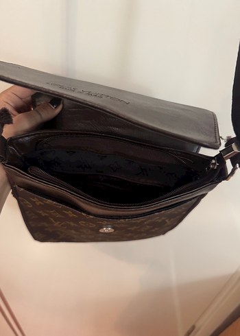 Kahverengi Deri Kadın Çapraz Çanta - Görsel 4