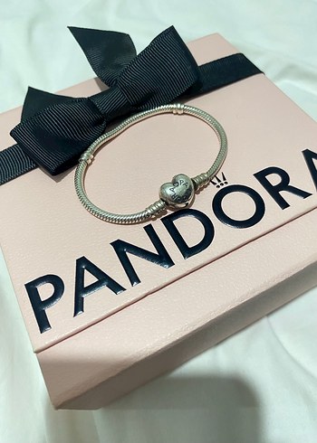 Pandora Pembe Kurdele Detaylı Bileklik - Görsel 2