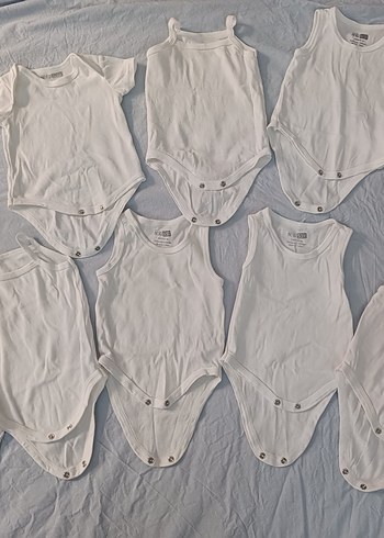 Bebekler için Beyaz Pamuklu Kolsuz Body - Görsel 2