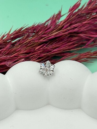 ÇELİK KAR MOTİF TRAGUS