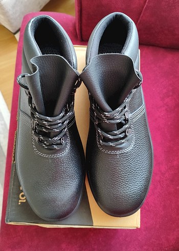 Siyah Bağcıklı Erkek Kauçuk Bot - Görsel 2