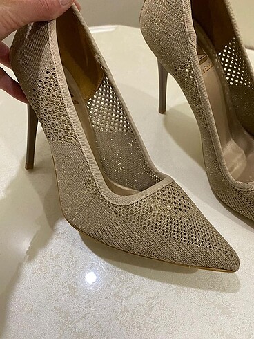 Zara Stiletto