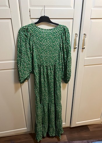 v yaka limon desenli uzun elbise - Görsel 4