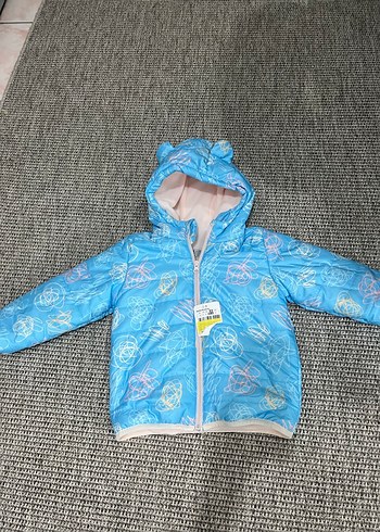 Kız Çocuk Kapüşonlu Renkli Baskılı Mont - Görsel 2