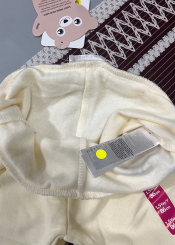 Beyaz Baskılı Rahat Kız Çocuk Eşofman Altı - Görsel 4