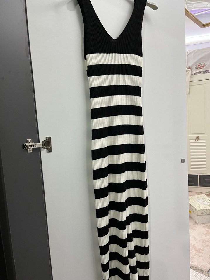 Siyah Çizgili Uzun Kollu Triko Elbise - Görsel 2