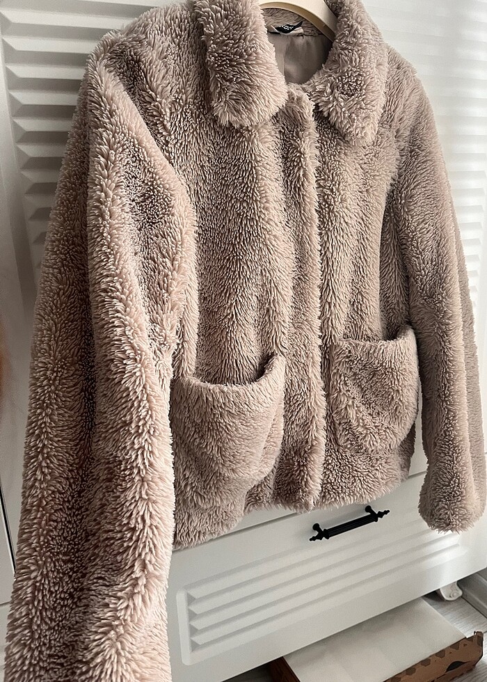 H&M Peluş Kürk - Görsel 3