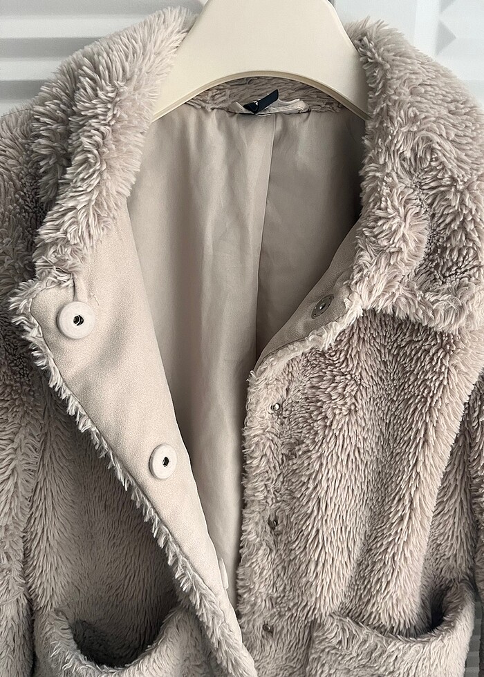 H&M Peluş Kürk - Görsel 4