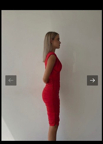 Zara Parlak Kırmızı Drapeli Midi Kalem elbise