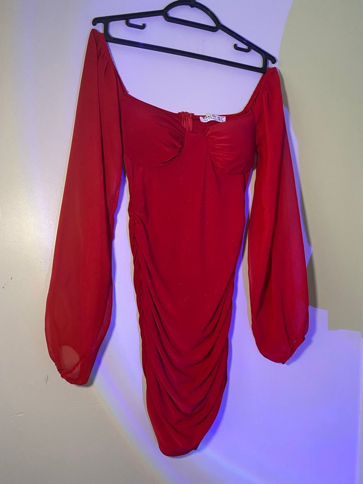 Kırmızı  abiye - Görsel 2