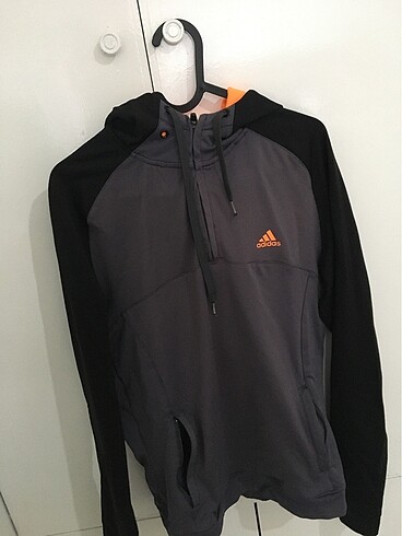 Orijinal adidas