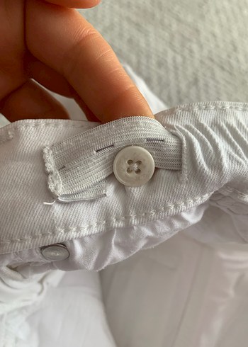 Mor Düğmeli Kız Şortu - Görsel 3