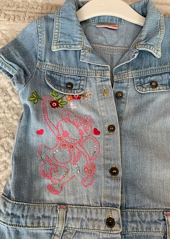 Nakışlı Düğmeli Kız Denim Elbise - Görsel 3