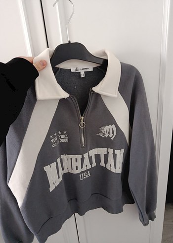 Gri Yarım Fermuarlı Yüksek Yaka Sweatshirt - Görsel 2