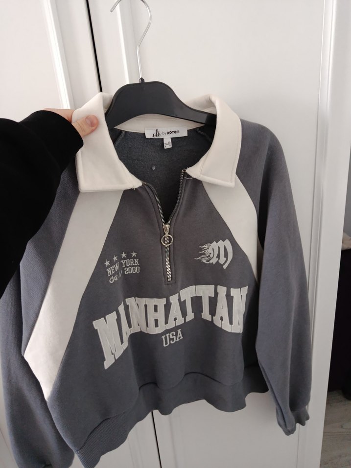 Gri Yarım Fermuarlı Yüksek Yaka Sweatshirt - Görsel 2