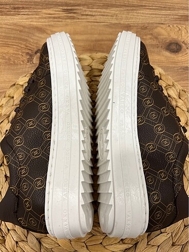 37 Beden kahverengi Renk VAKKO SNEAKERS