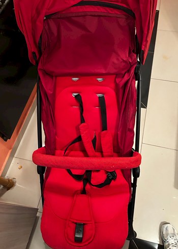 Kırmızı Bebek Arabası - Görsel 6