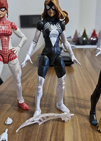 MARVEL LEGENDS SPIDER WOMAN 