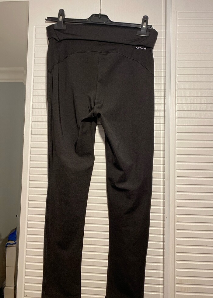 Siyah Tayt - Görsel 2